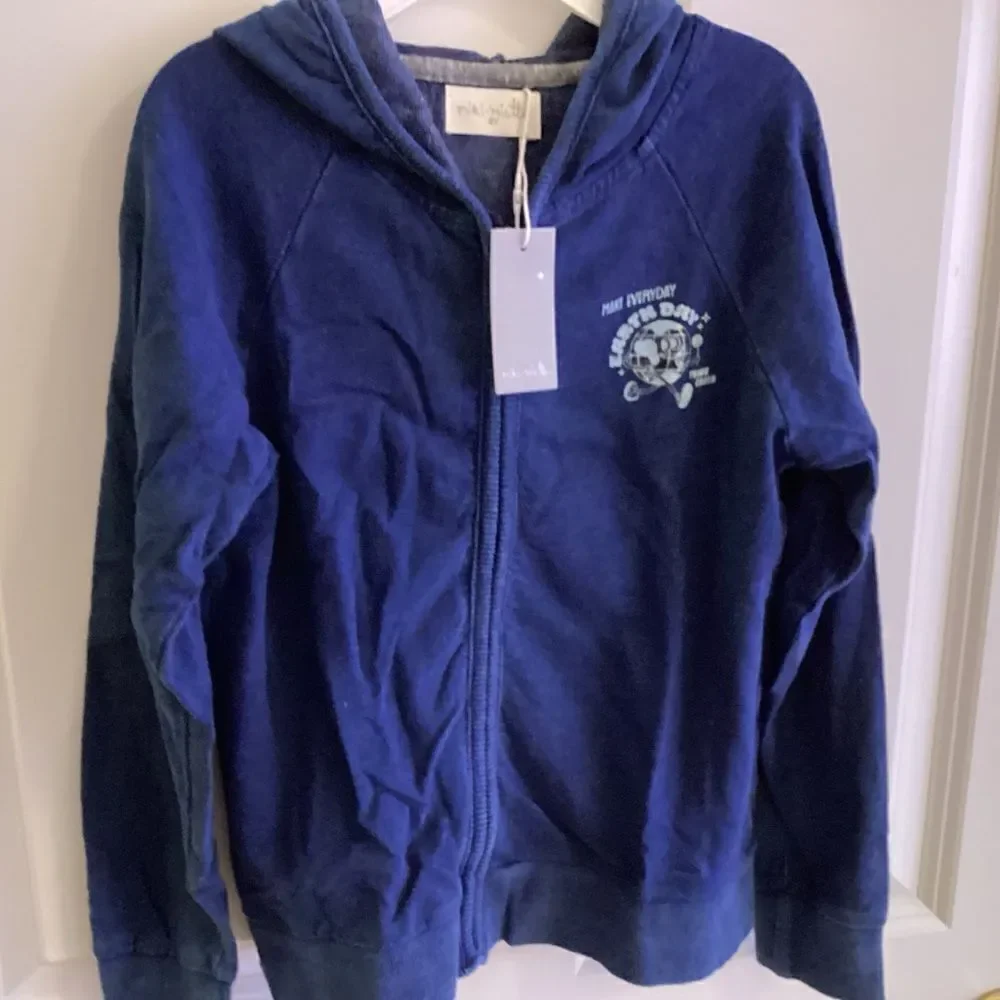 NWT. Miki Miette Brand Boys Size 6 Indigo Hoodie with Think Green Message